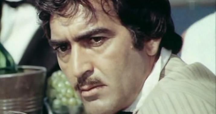 “Bir iranlı qız bacısından sevgi məktubu göndərdi, vədələşdik...” – MƏŞHUR MƏKTUBLAR