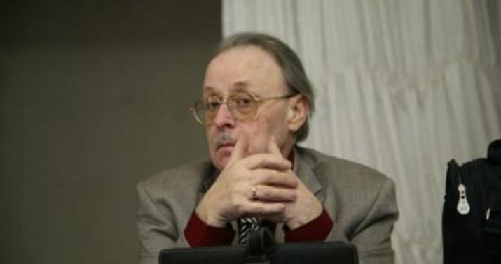 Mineralovdan poeziya ilə bağlı maraqlı -