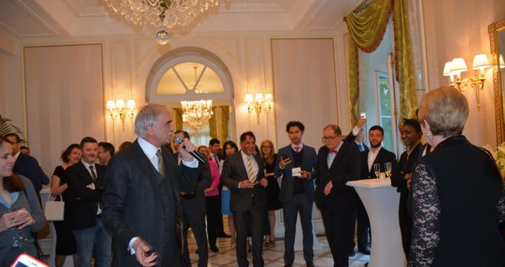 Polad Bülbüloğlu Parisi coşdurdu