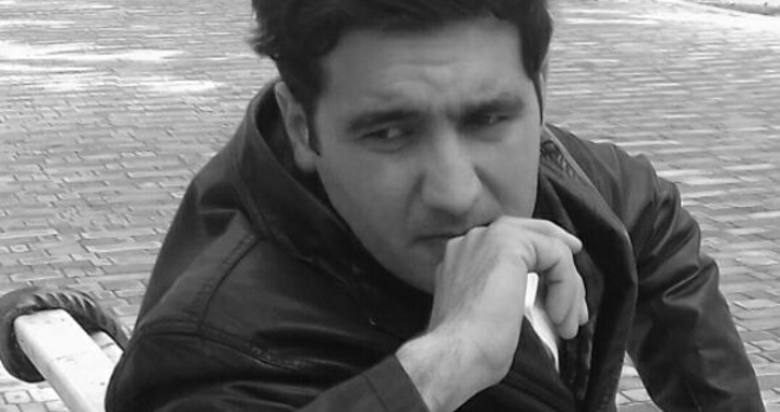 Sübh azanı, gecə zəngi, Ucar vağzalı... - Dəli adam