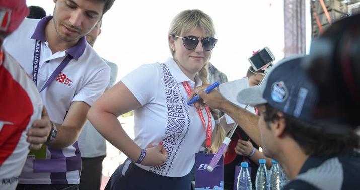 Formula 1 pilotları avtoqraf payladı –