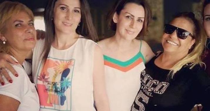 Gülyaz və Gülyanaq bacıları Kibariyə ilə -