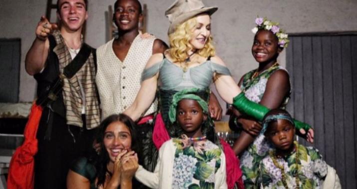 Madonna övladları ilə -