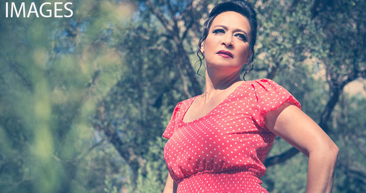 Əməkdar artist efirdə ev istədi
