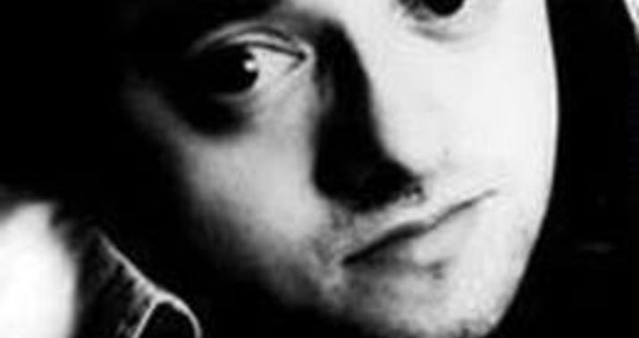 Qısa boylu musiqi nəhəngi... -