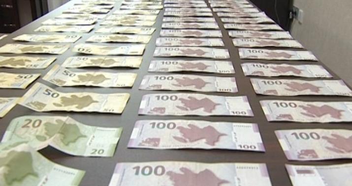 Kompüterdə pul “düzəldib” bazara çıxdılar –