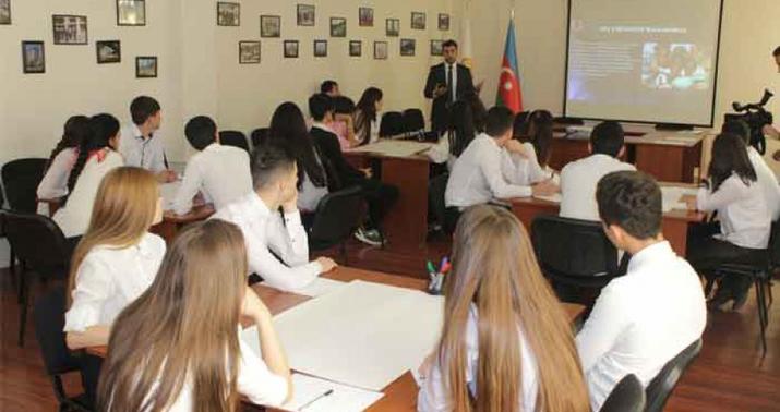 Polşadan azərbaycanlı tələbələrə -