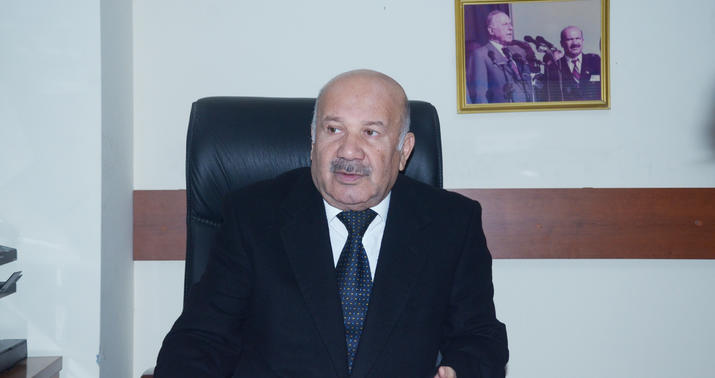 Deputatdan nazirlərə: Hünəriniz çatırsa, camaatın içinə çıxın