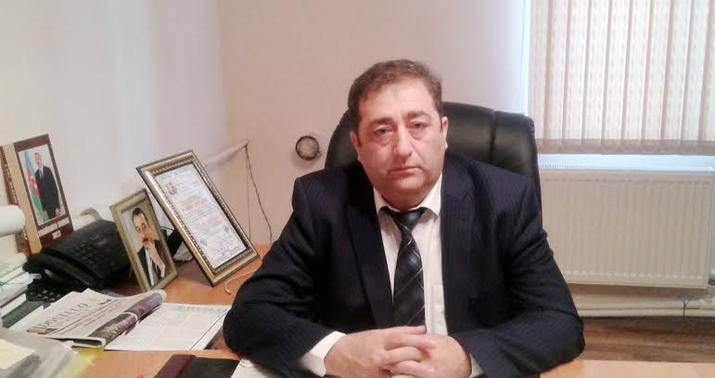 99 min manat "pul atan" bələdiyyə sədrinə -