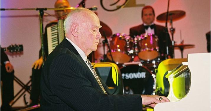 ABŞ-da vəfat etmiş məşhur pianoçu Bakıda dəfn ediləcək