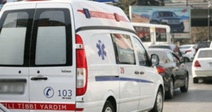 Bakıda güclü külək: