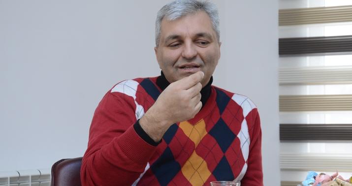 Əli İsa Cabbarov: "Pornoya sənət maskası taxan dəstə var..." –