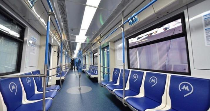 Metroda olay: Təşviş yarandı, sərnişin maşinistlə əlaqə yaratdı -