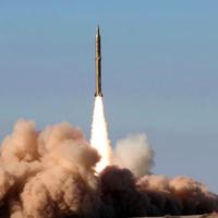 İran İsrailə raket zərbələri endirib