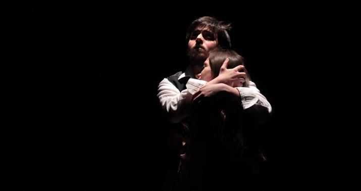 Səda Teatrında “Ölülər” -