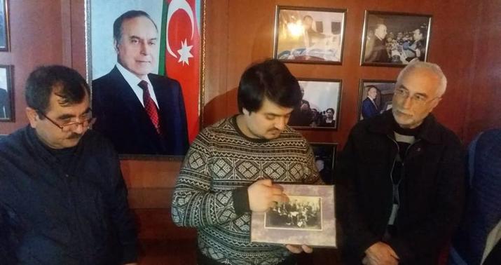 "Şərq"də Dilqəm Əhmədin Cümhuriyyət sərgisi -
