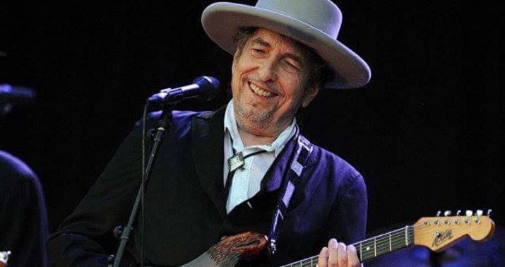 Bu gitara 490 minə satıldı