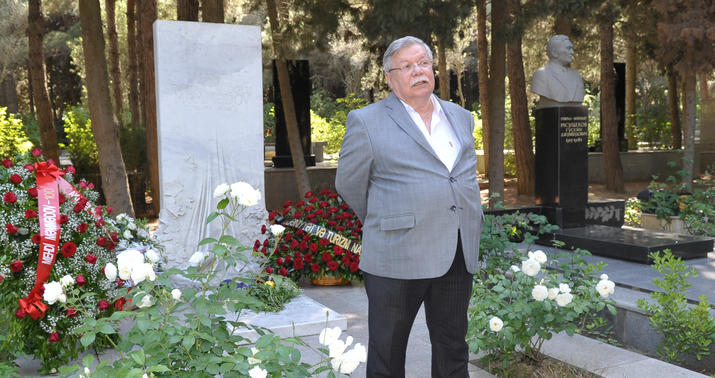Xalq artistinin oğlu: