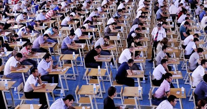 Xarici dil və kimya müəllimi işləmək istəyənlər imtahan verir