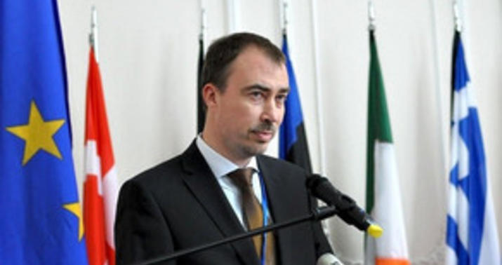 Toivo Klaar Ermənistana gedir