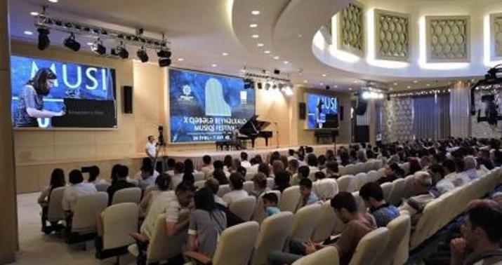 X Qəbələ Beynəlxalq Musiqi Festivalı başladı -