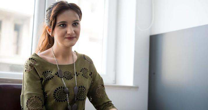 Solo konsertə hazırlaşan 20 yaşlı müğənni: