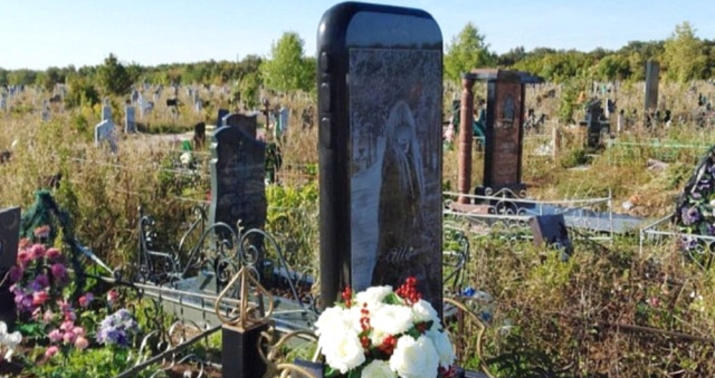 Bərdədə qəbiristanlıqda cinayət –