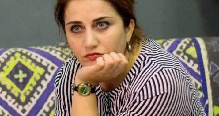 Evdən qarlı qışda bircə pencəkdə çıxdı ki... –