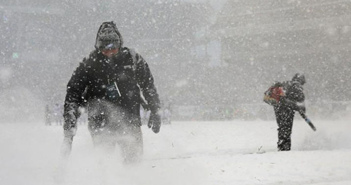 ABŞ-də 3 mindən çox uçuş təxirə salındı