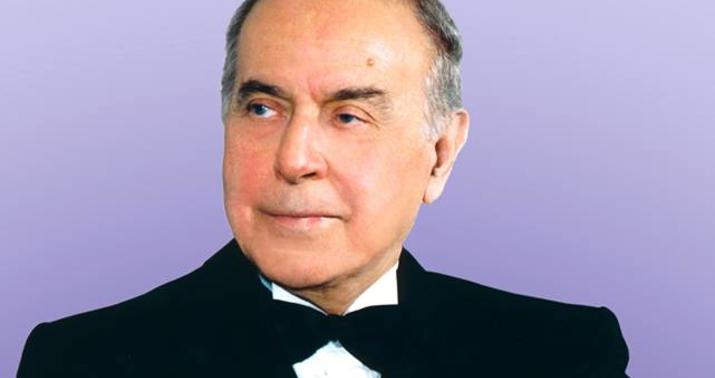 Azərbaycan xalqı xilaskarını unutmur, daim onu ehtiramla yad edir -