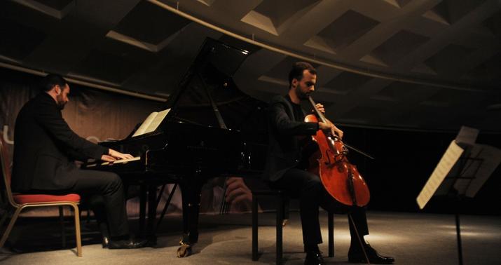 Portuqaliya musiqisi ilə muğamın sintezi... -