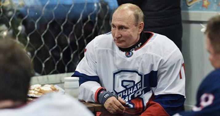 Putin və Şoyqu xokkey oynadı  –