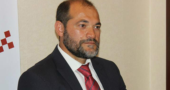 "Hər kəs üç dəfə peyvənd olunub, AZAL niyə test istəyir?" -