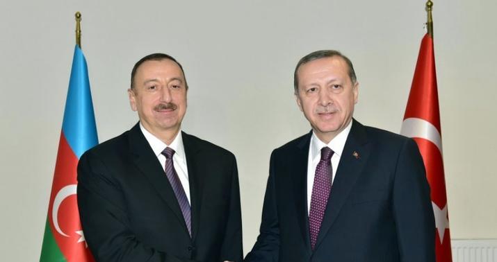 İlham Əliyev Ərdoğanla telefonla danışdı