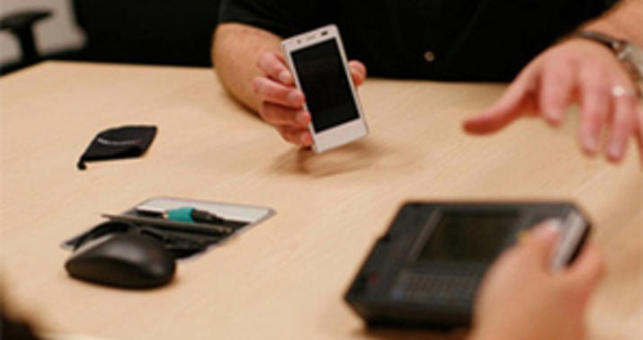 Smartfonlarda təhlükəli virus aşkarlandı