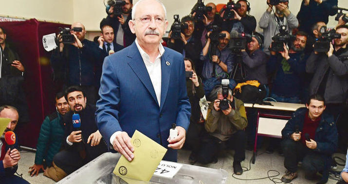Kılıçdaroğlunun prezidentliyə namizədliyi rəsmən irəli sürüldü