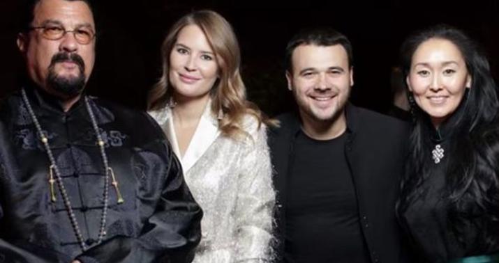 Müğənnimiz Stiven Siqalla bir arada -