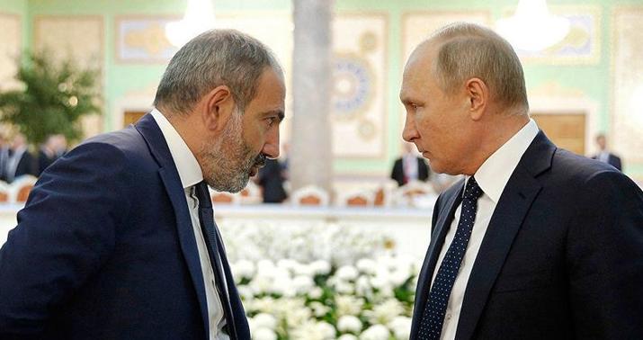 Putinlə Paşinyan arasında telefon danışığı oldu