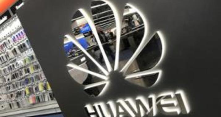 "Huawei" 100 mindən çox baza stansiyası satdı