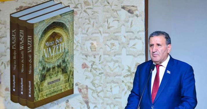 Azərbaycan şairindən alman dilinə 45 atalar sözü keçib –