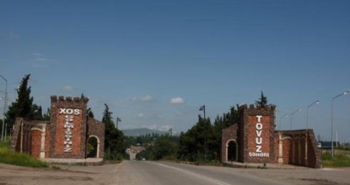 Tovuz rayonunda maraqlı toy adəti -