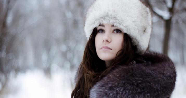 Kaltaklar bilan jinsiy aloqa video Yugurish yolakchasida yalangoch yugurish