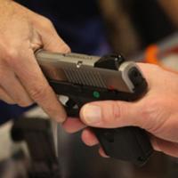 ABŞ vətəndaşı Trampla bağlı mübahisədən sonra qızını qətlə yetirib