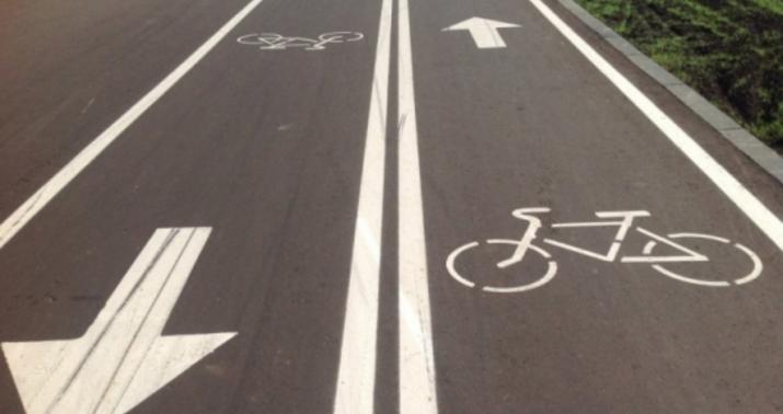 Velosiped yollarında təhlükəsizlik sədləri quraşdırılıb