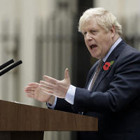 Boris Conson: Putinin fikrini dəyişdirmək üçün Qərb Ukraynaya qoşun göndərməlidir