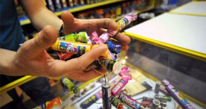 Ötən gün pirotexniki vasitələr satan 20 nəfər saxlanıldı