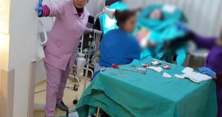 Zəlzələ zamanı dünyaya uşaq gətirdi -