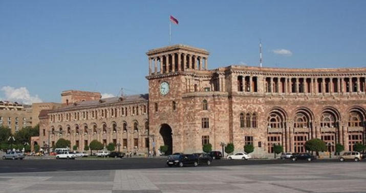 Ermənistan diz çökdürüldü və kapitulyasiyaya məcbur edildi -