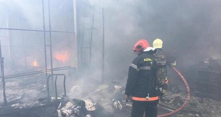 “Sədərək” ticarət mərkəzində baş vermiş yanğının səbəbləri bəlli deyil -