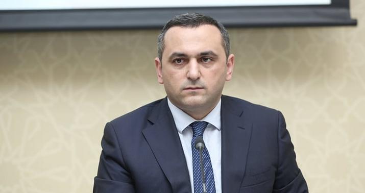 Ramin Bayramlı vaksinasiyadan danışdı: